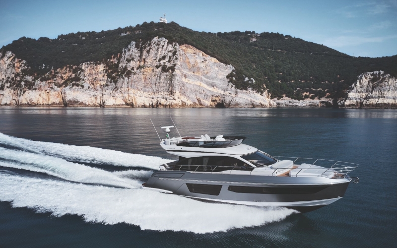 The new Azimut 53 Flybridge