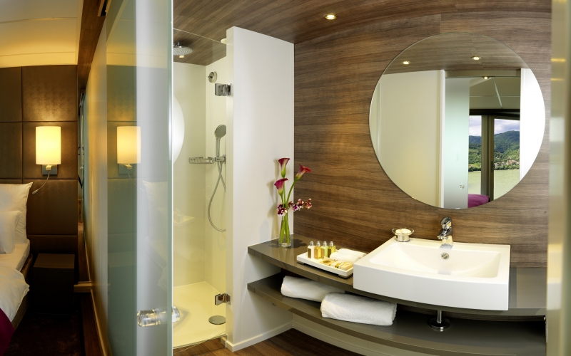 Amadeus Silver, Suite Bathroom